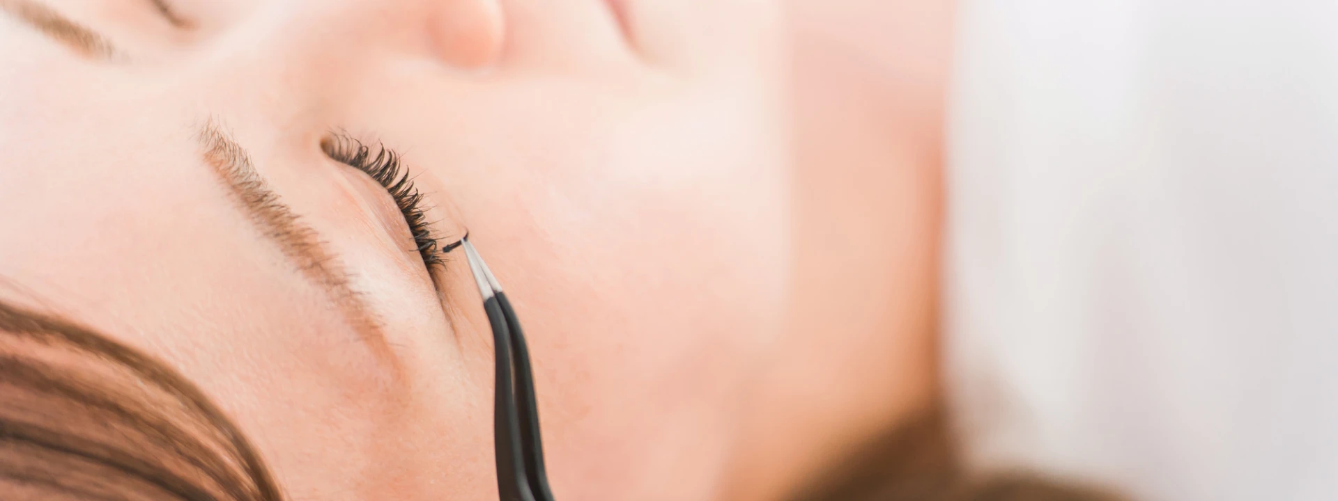 EYE LASH